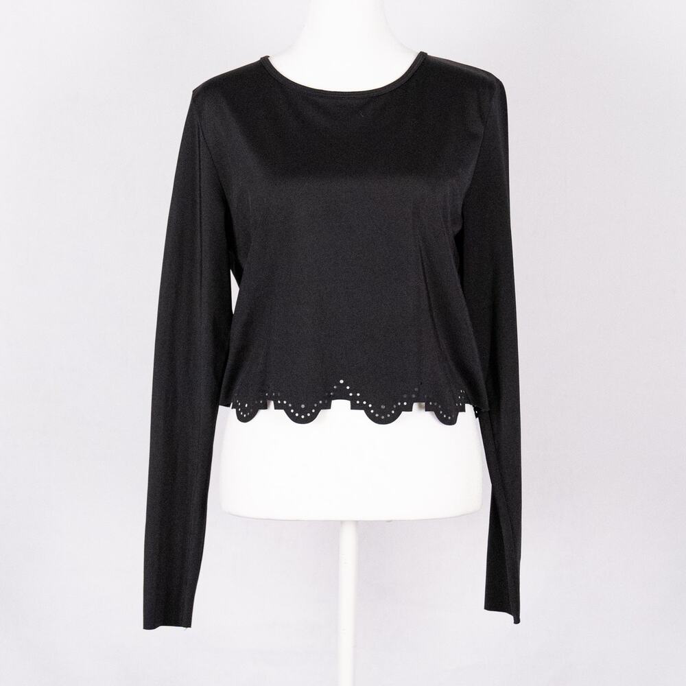 Beyond Yoga Women's Cruz Scalloped Crop Top Size LARGE Black Laser Cut Hem